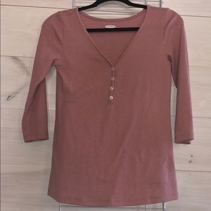 Slim fit old navy shirt